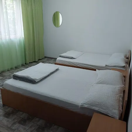 Casa Antonio Cristian *