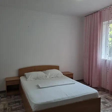 Casa Antonio Cristian *